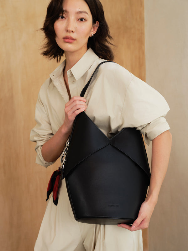Coquina Bucket - Black