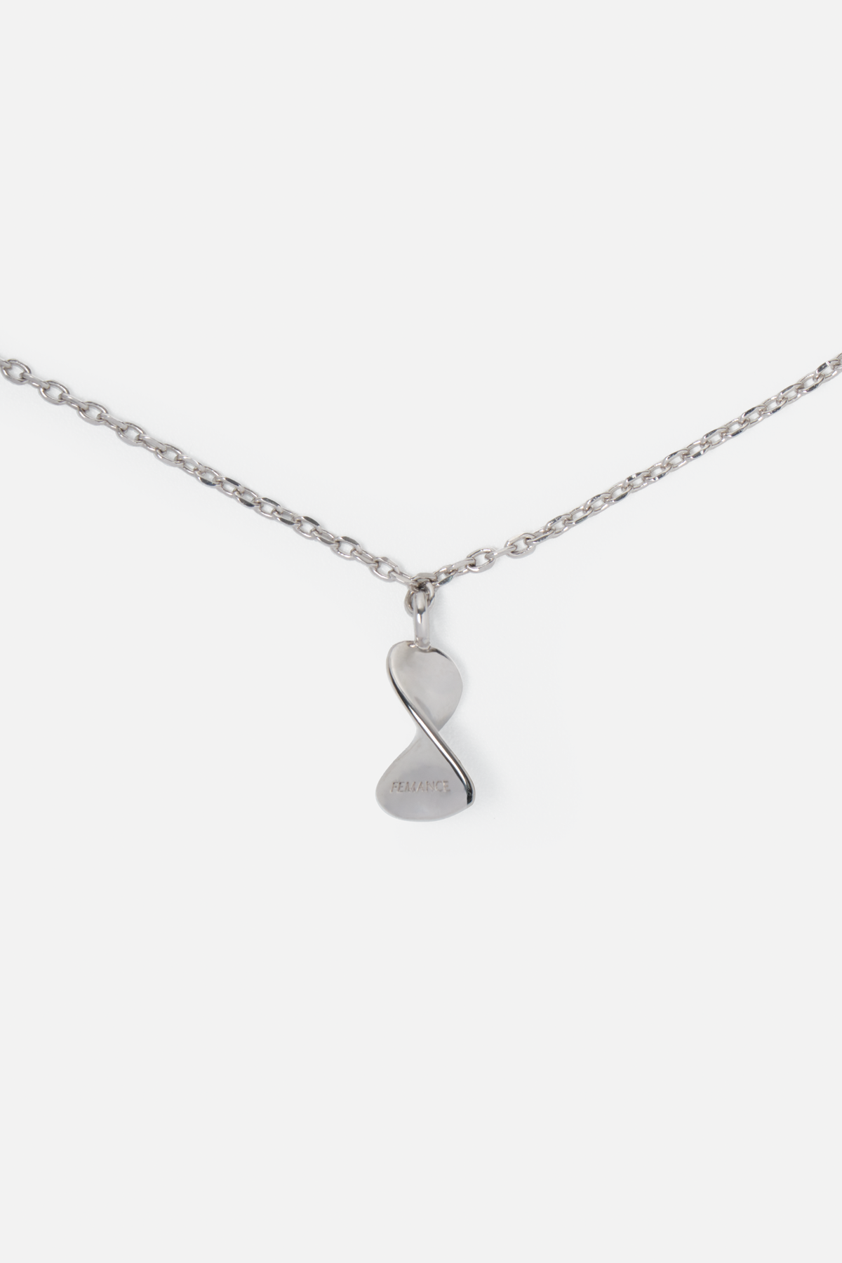 FEMANCE - Hourglass Necklace